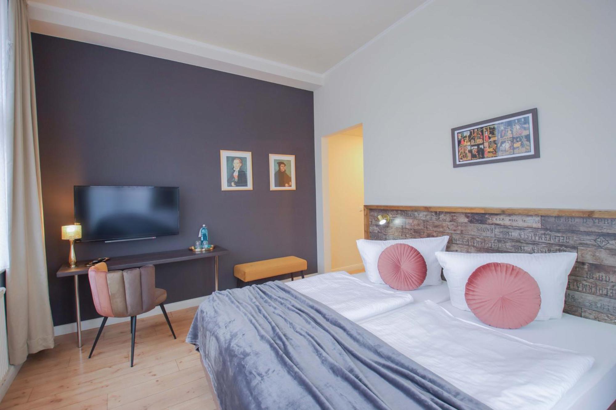 Hotel Boutique Schwarzer Baer *